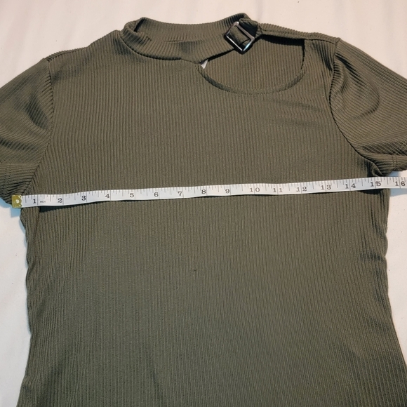 No Boundaries women's top - Picture 2 of 4